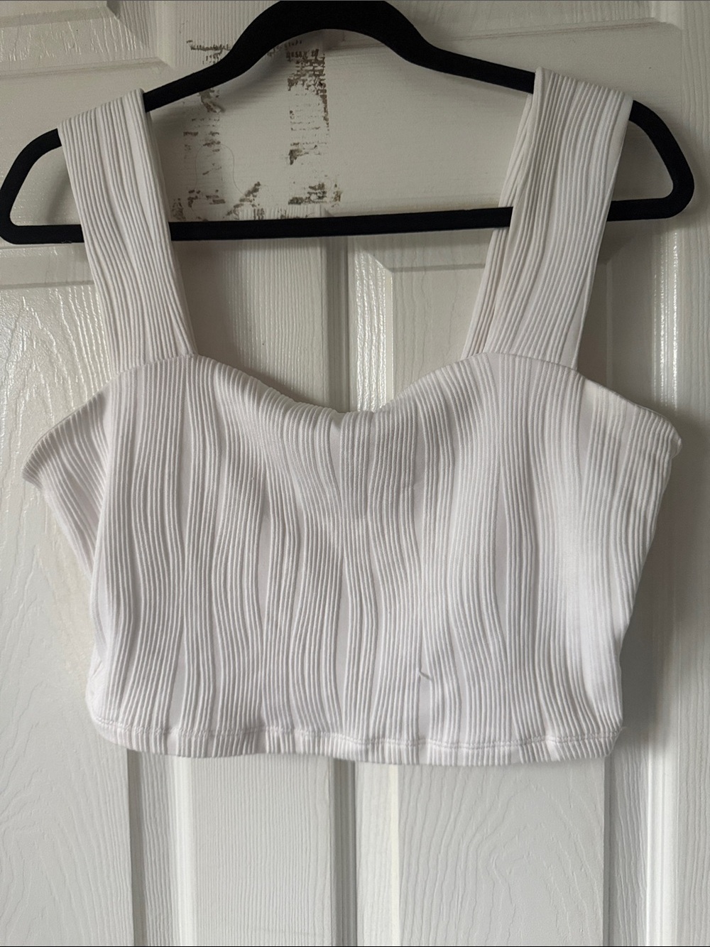 Dynamite Ribbed Sweetheart White Cropped Tank Top
